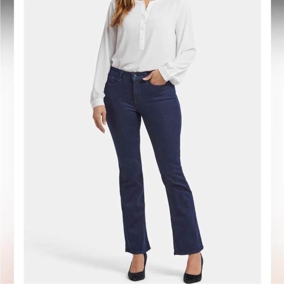 NYDJ Denim - NYDJ Barbara Bootcut Jeans in Quinn Rinse Dark Blue Size 10